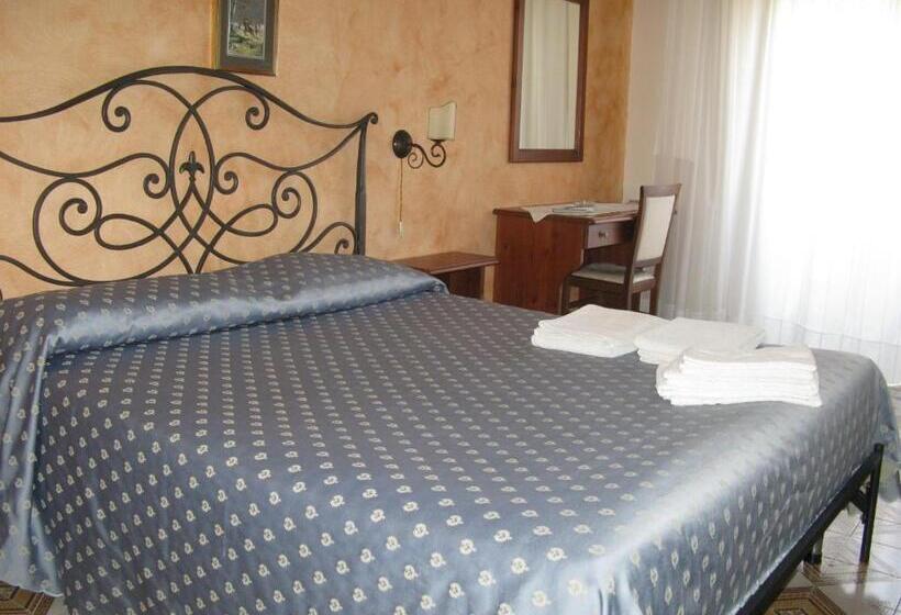 هتل Costa Azzurra