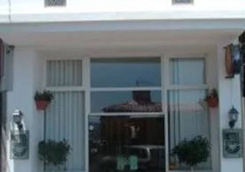 هتل Costa Azzurra