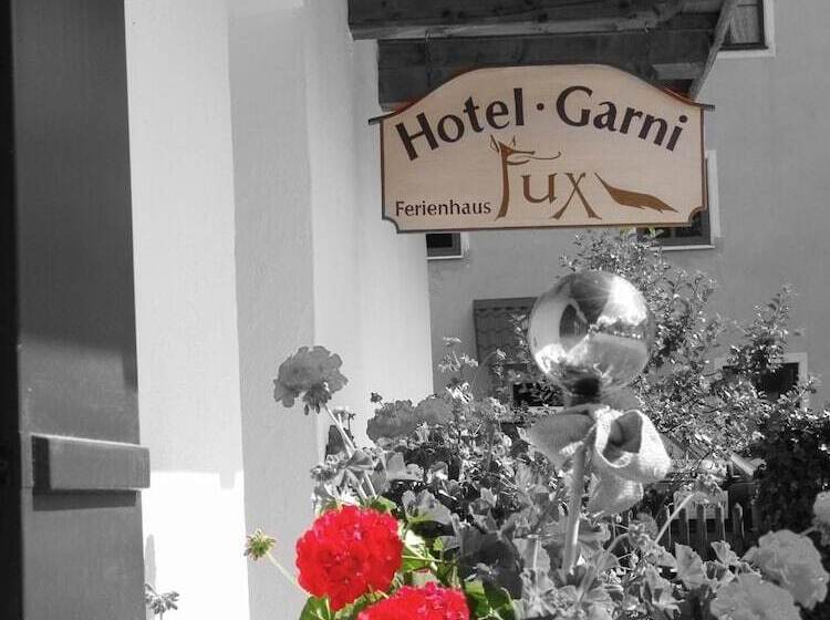 ホテル Ferienhaus Fux