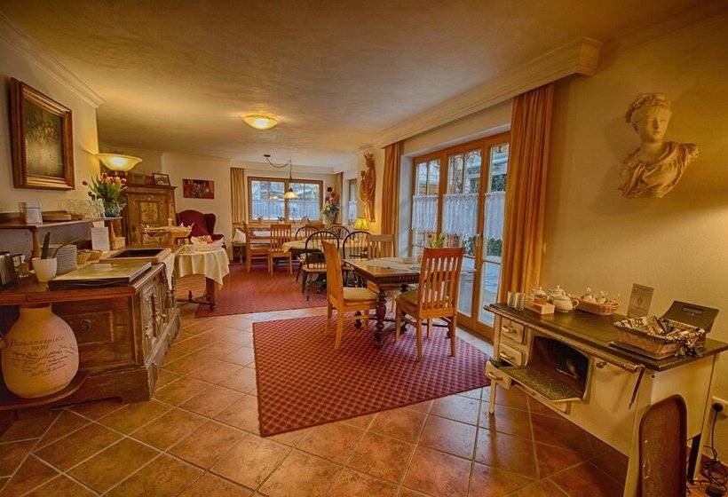 ホテル Ferienhaus Fux