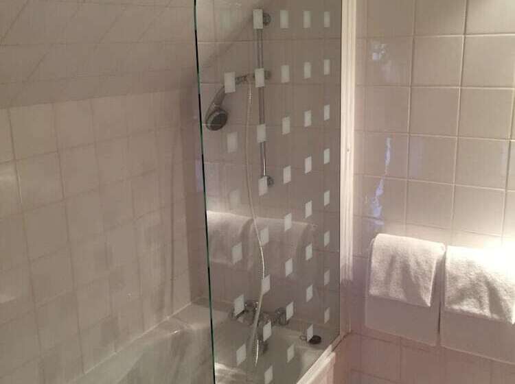 בית מלון כפרי Le Manoir Du Rodoir