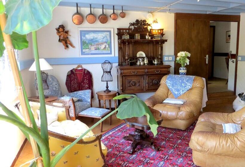 호텔 Logis Hôtel Le Clos Pité