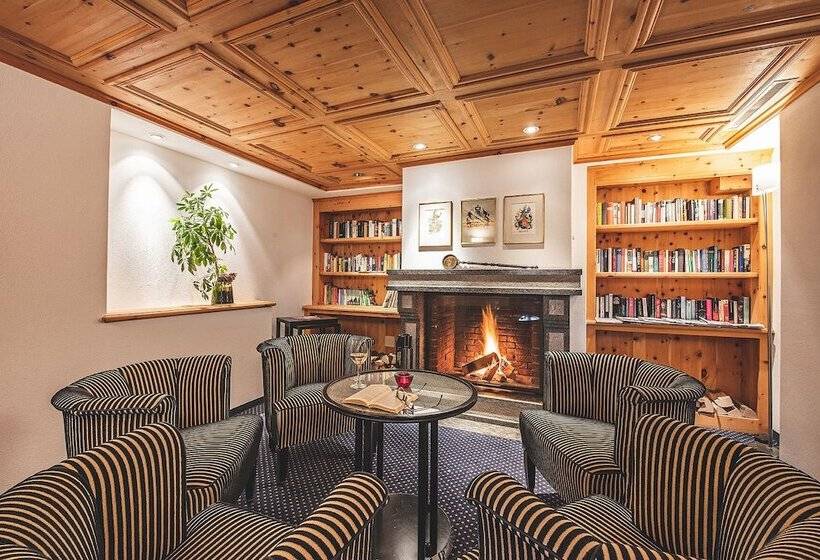 ホテル Post Sils Maria