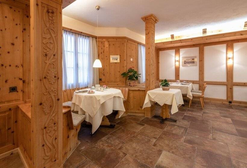 ホテル Post Sils Maria