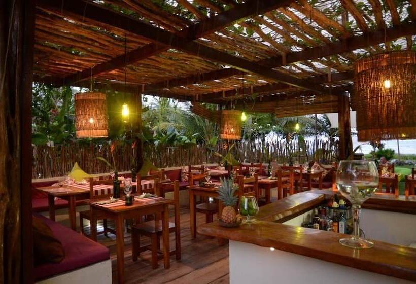 ホテル Praiagogi Boutique Pousada