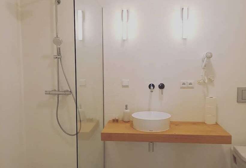 هتل Svambersky Dum