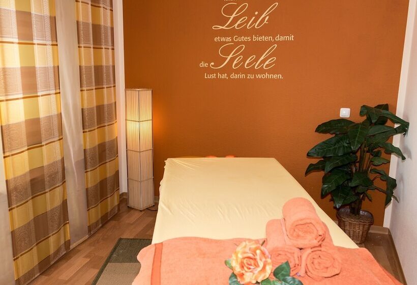 ホテル Und Landgasthof Zum Bockshahn