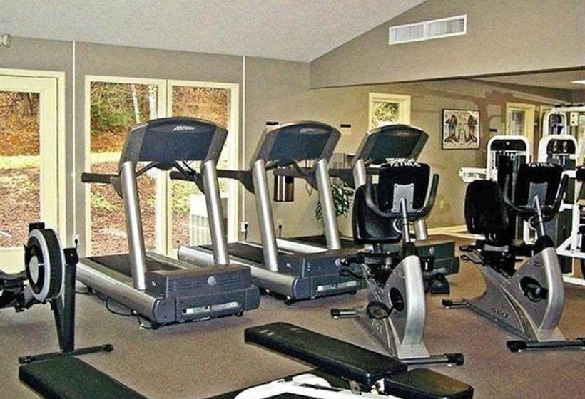 Rumbling Bald Resort