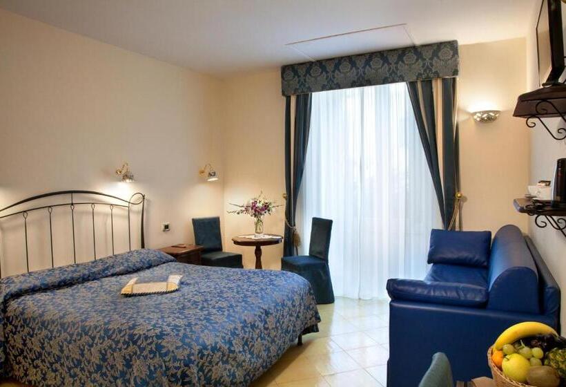 هتل Albergo L Antico Convitto