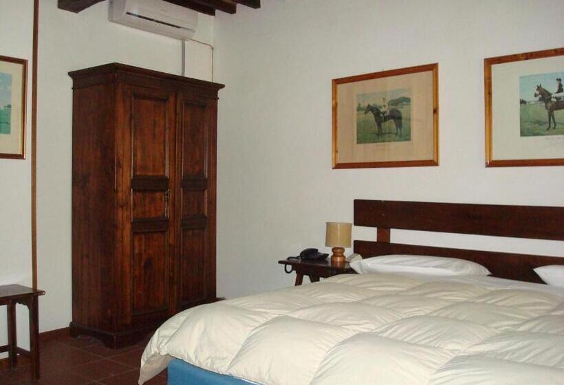 בית מלון כפרי Albergo La Sfinge