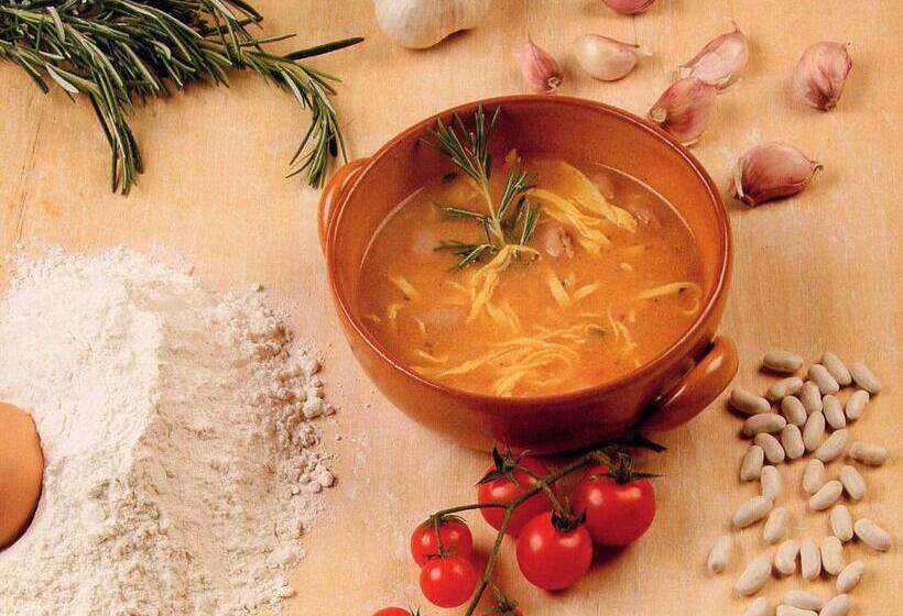 호텔 Albergo Le Macinaie  Monte Amiata