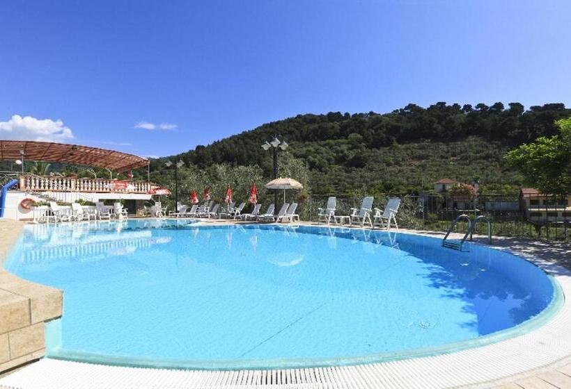 هتل Albergo Ristorante San Matteo