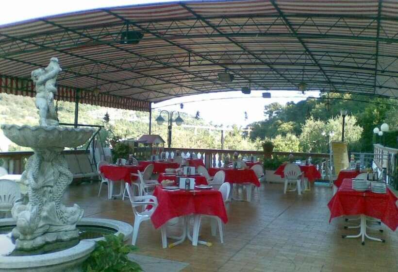 هتل Albergo Ristorante San Matteo