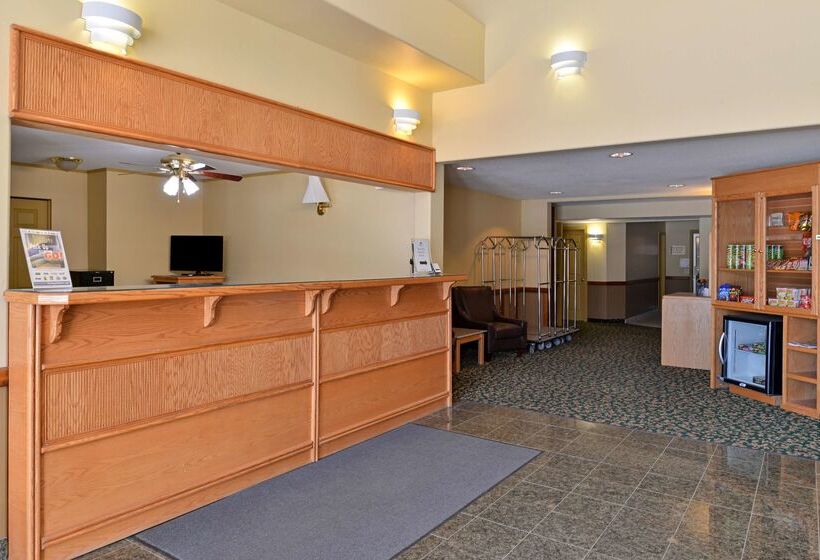 فندق Canadas Best Value Inn Valemount