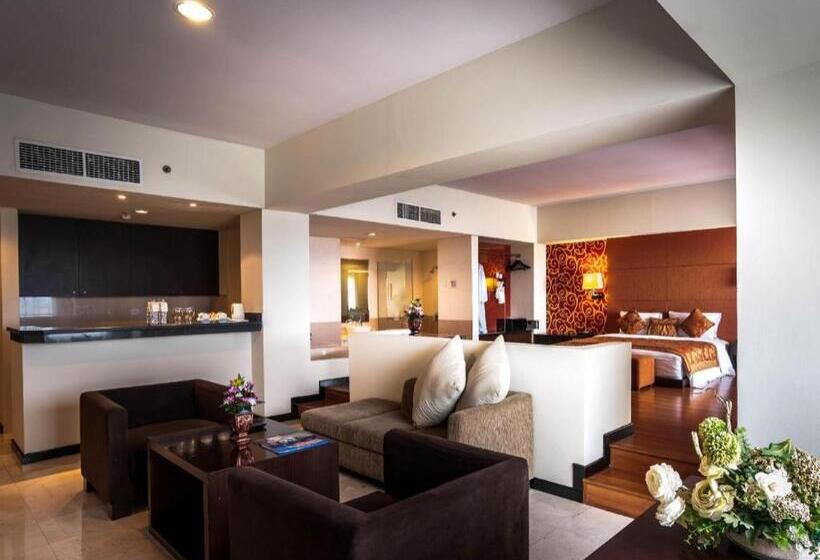 Claro Makassar Hotel & Convention