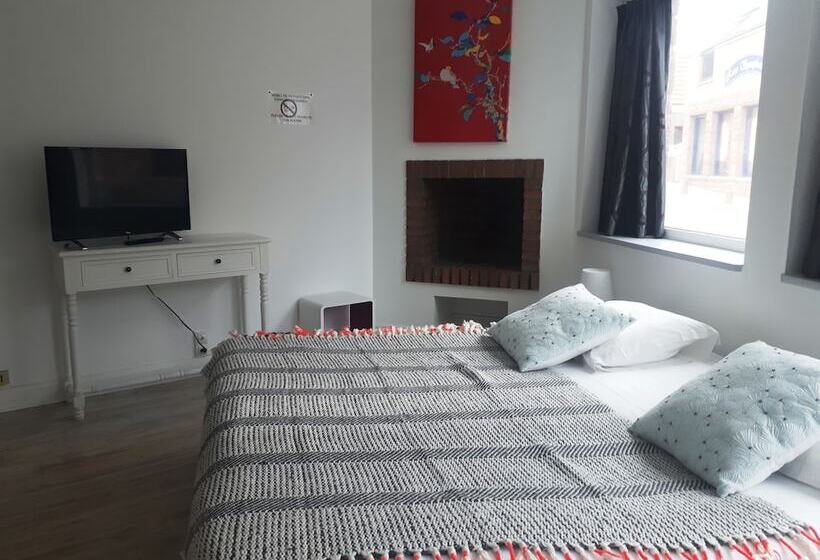 בית מלון כפרי De L Europe