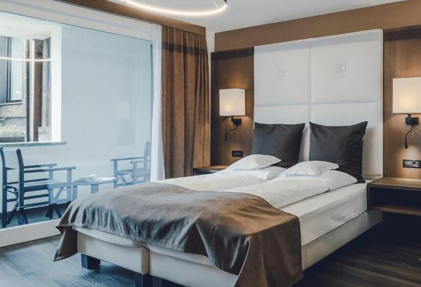 هتل Golserhof