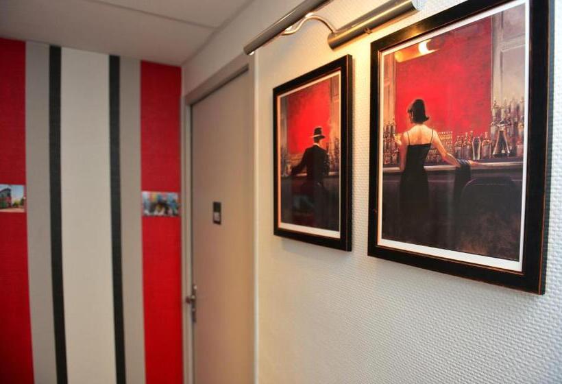 호텔 Hôtel La Croix Blanche