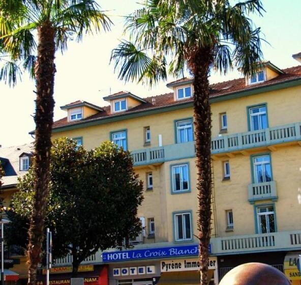 호텔 Hôtel La Croix Blanche