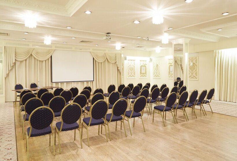 Tlh Toorak Hotel   Tlh Leisure, Entertainment And Spa Resort