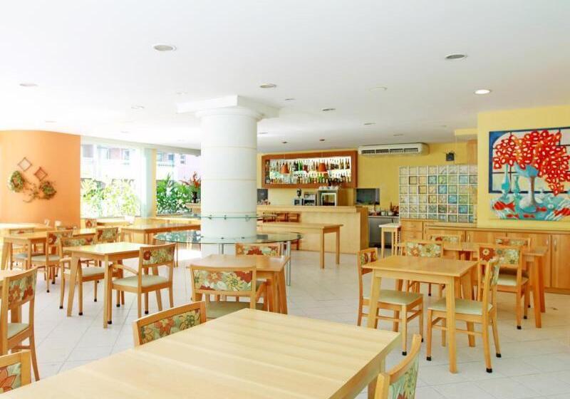 호텔 Travel Inn Flats Riviera