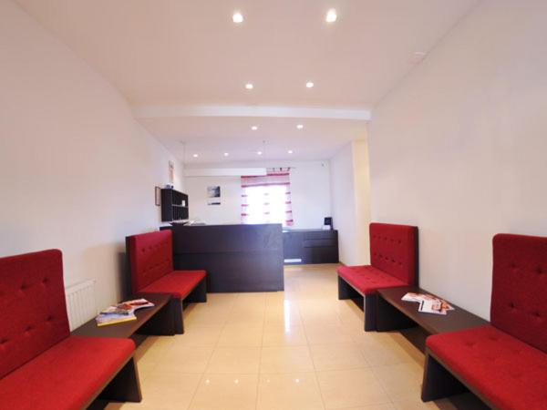 膳宿费 Rooms Bijela Ruža