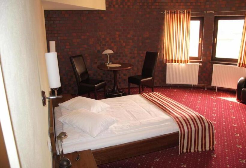 Amadeus Hotel Zielona Góra