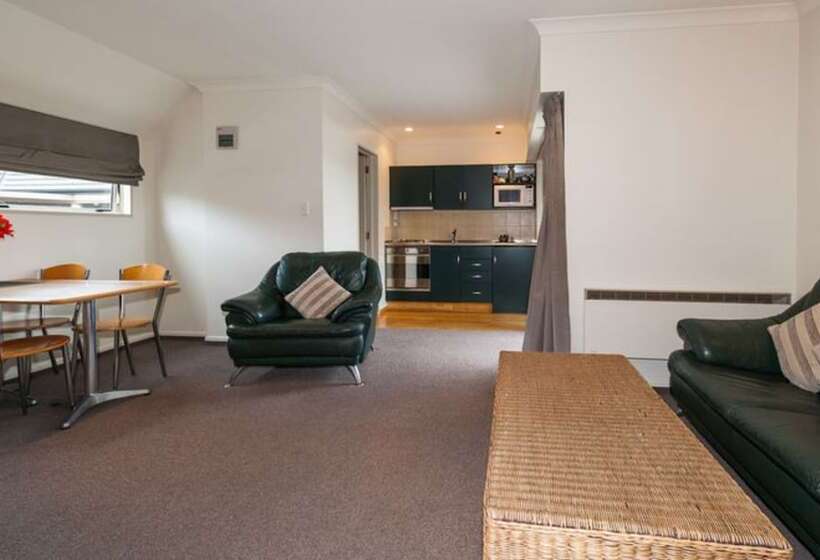 مُتل Colombo In The City