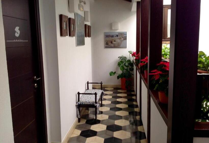 مسافرخانه Boutique Alma Andalusí