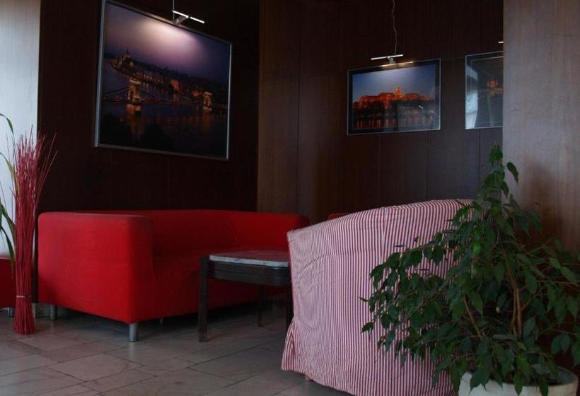 Fotos del hotel Budapest Center House:  4