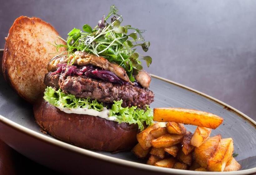 فندق Cristal Park