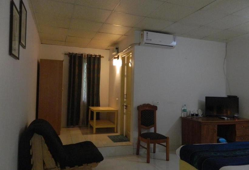 酒店 Fantasy Golf Resort