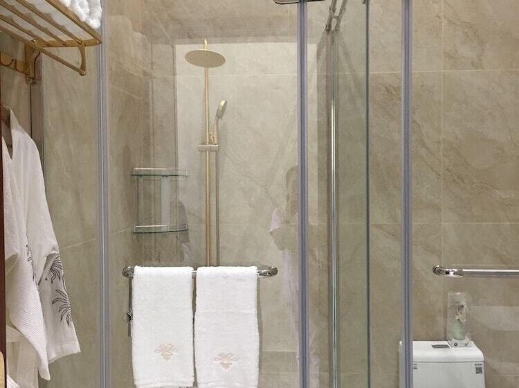 Hanamitsu Hotel & Spa