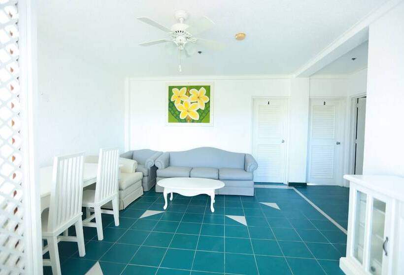 Hanamitsu Hotel & Spa