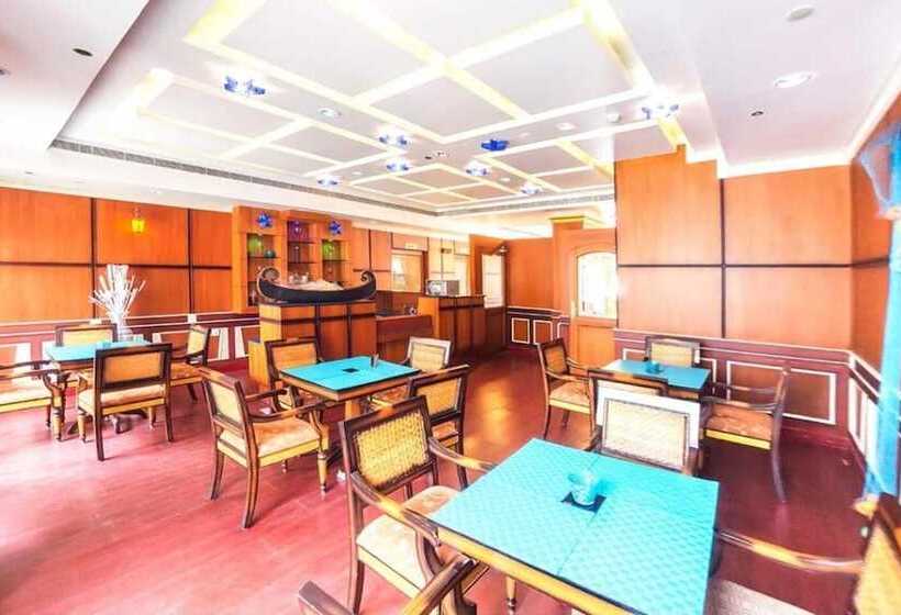 فندق Joys Palace