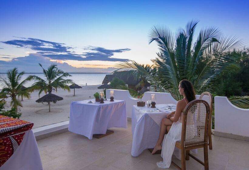 فندق Konokono Beach Resort And Isaraya Luxury Overwater Villas