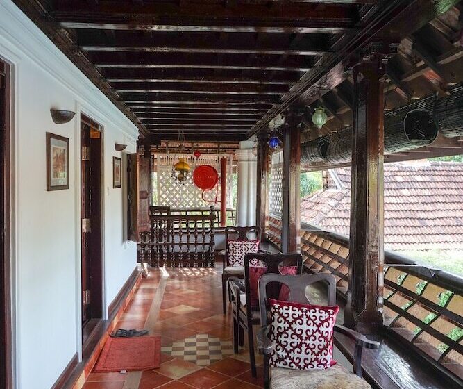 Kumarakom Tharavadu   A Heritage Hotel, Kumarakom