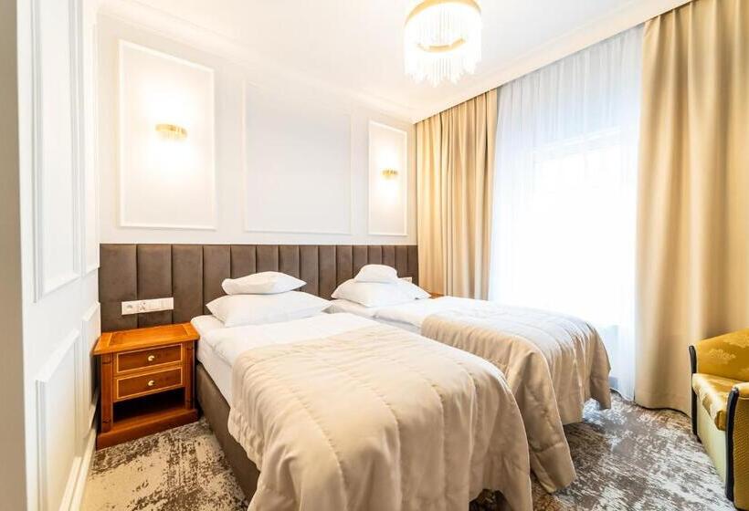 בית מלון כפרי Piast