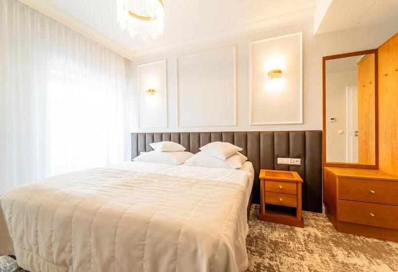 בית מלון כפרי Piast