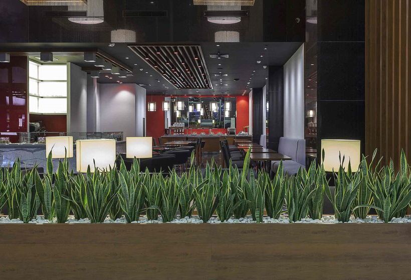 هتل Ramada Encore By Wyndham Izmir