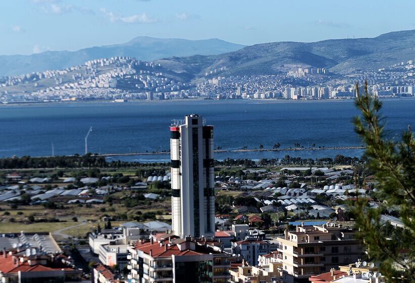 هتل Ramada Encore By Wyndham Izmir