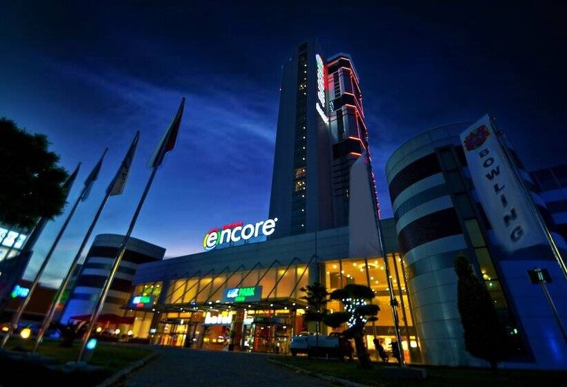 هتل Ramada Encore By Wyndham Izmir