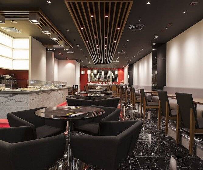 هتل Ramada Encore By Wyndham Izmir