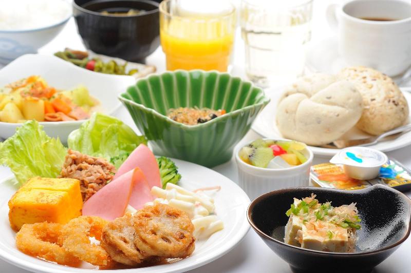 هتل Route Inn Matsusaka Ekihigashi