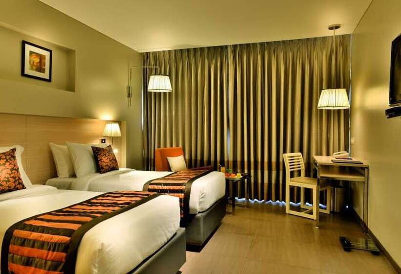Отель The Fern Residency, Vadodara