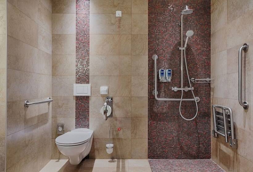 אתר נופש Four Points By Sheraton Kecskemét Hotel és Konferenciaközpont