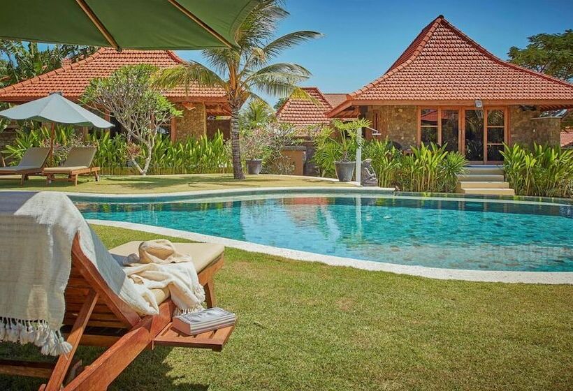 منتجع Three Monkeys Villas