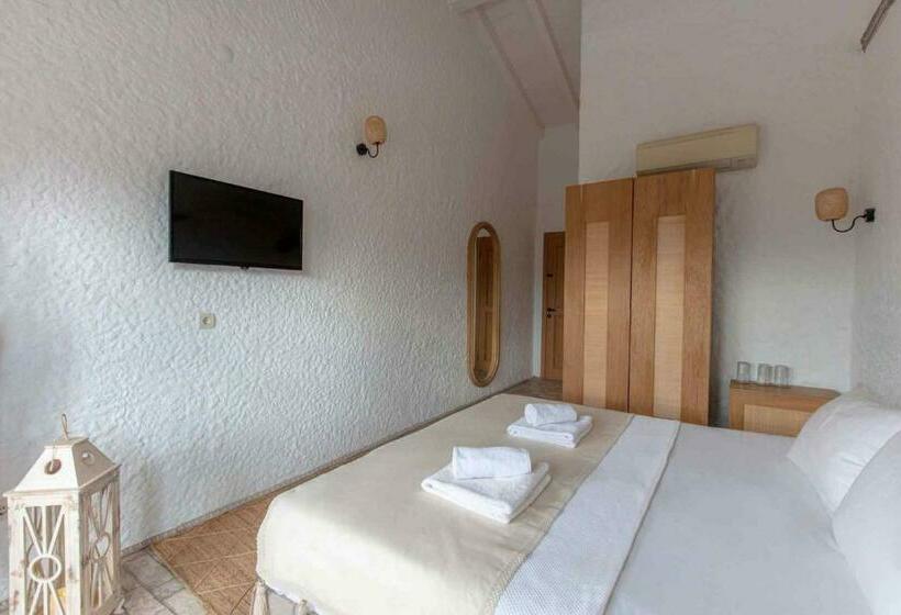 Rupa Otel Alacatı  Adults Only