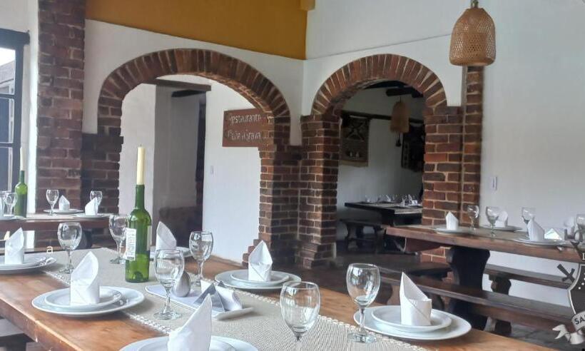 هتل La Villa De San Sebastian