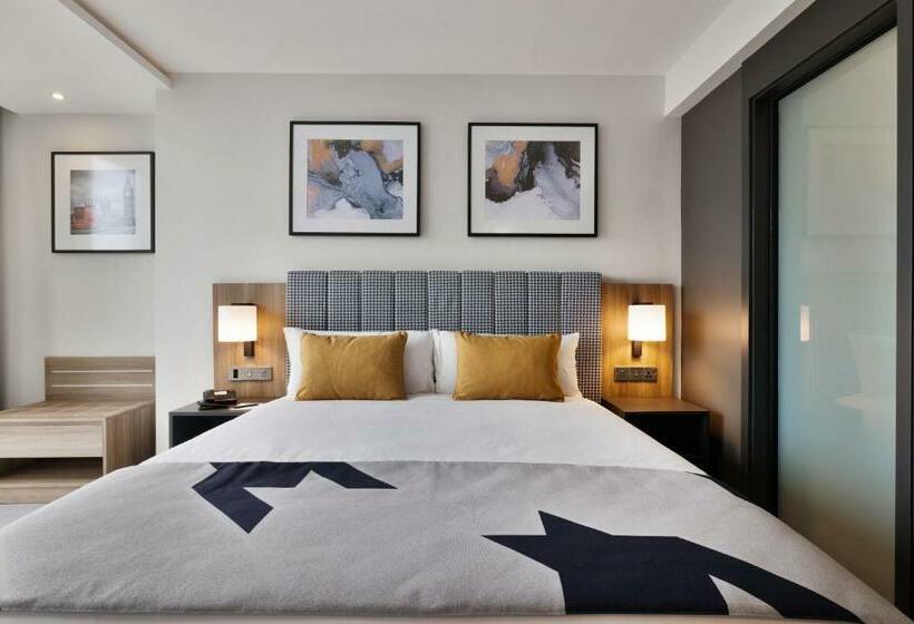 Hotel Riu Plaza London Victoria